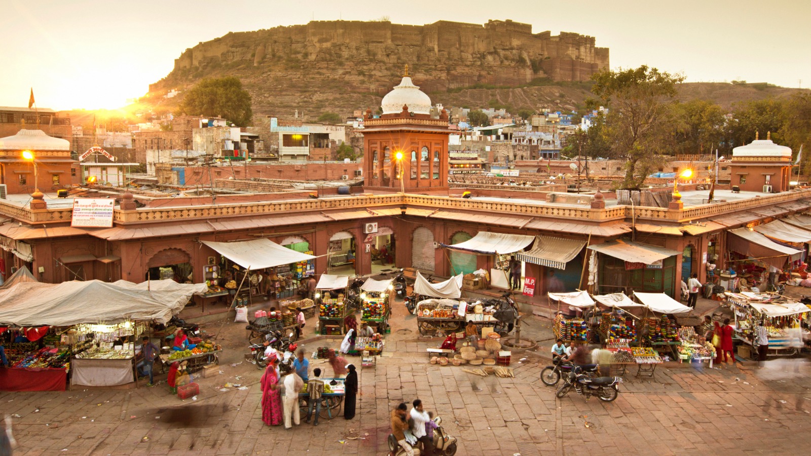 12N/13D Golden Triangle with Luxury Rajasthan Tour